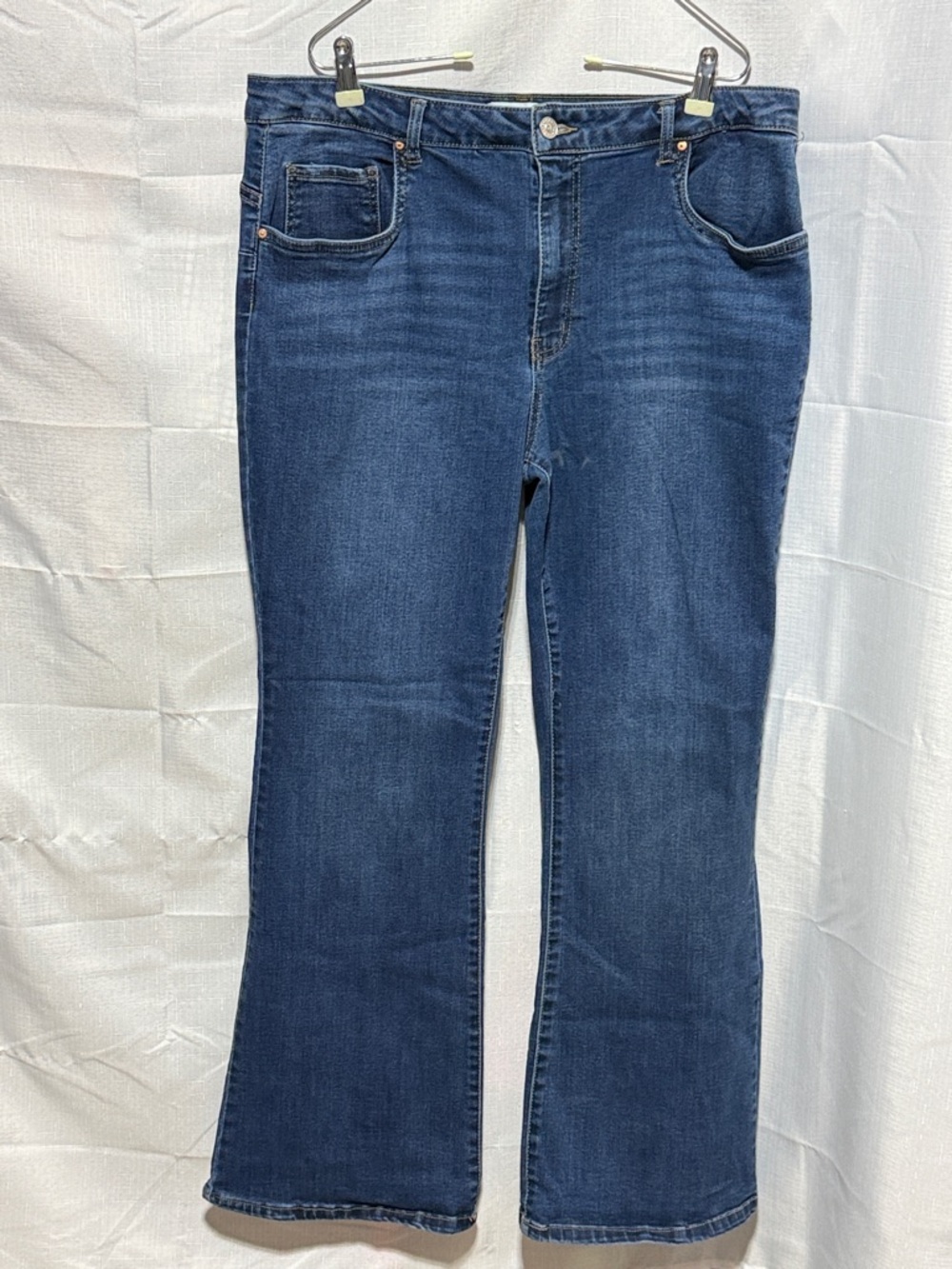 Refuge Austin Flare Jeans